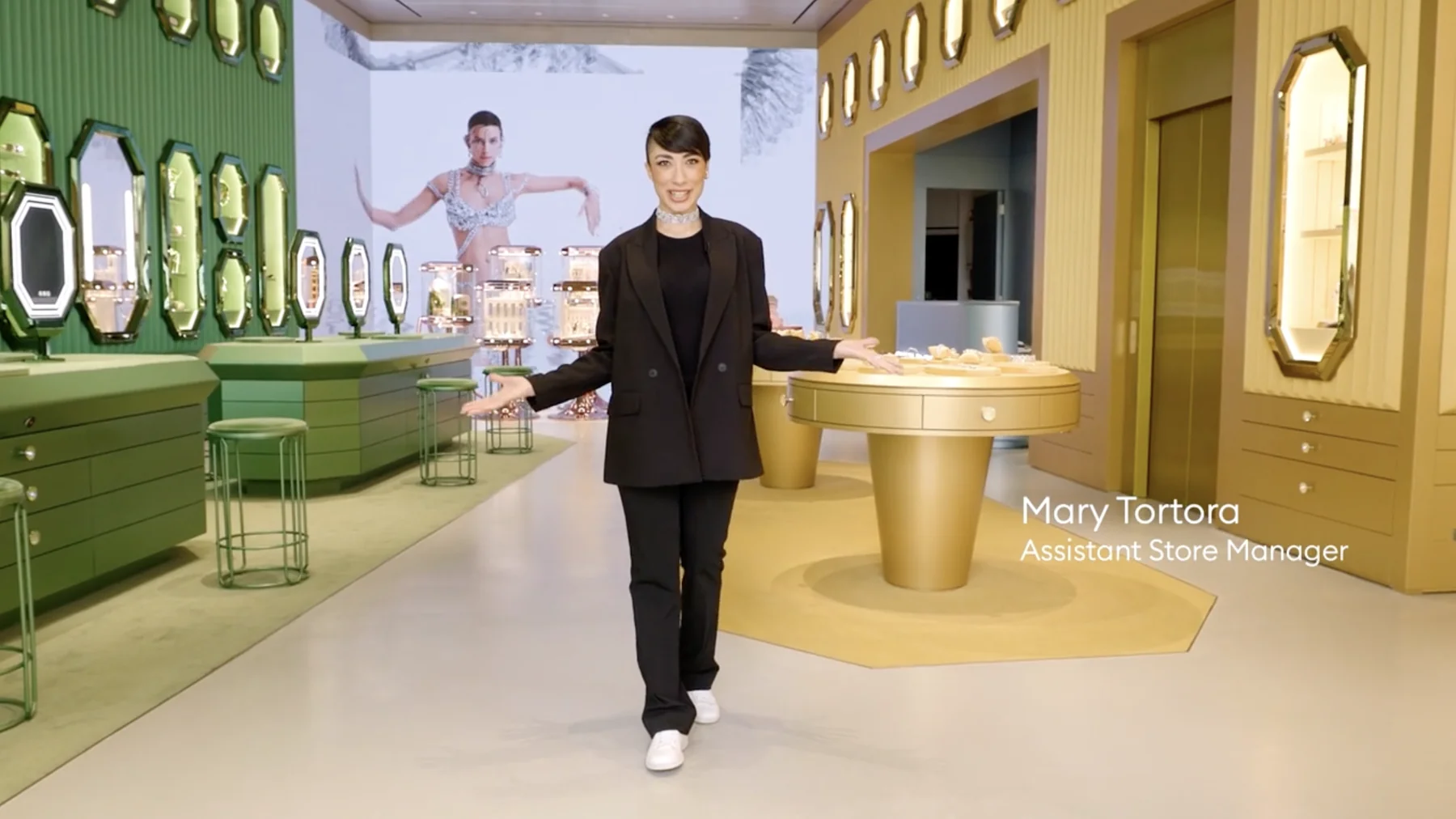 Standbild aus der privaten Tour durch den Swarovski Flagship Store am Mailänder Dom.